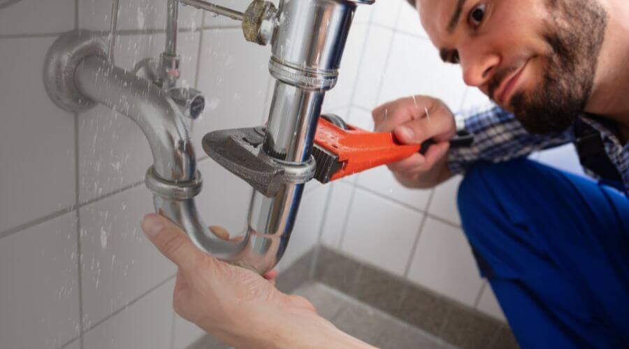 Expert burst pipe repair services in Schroon Lake, NY